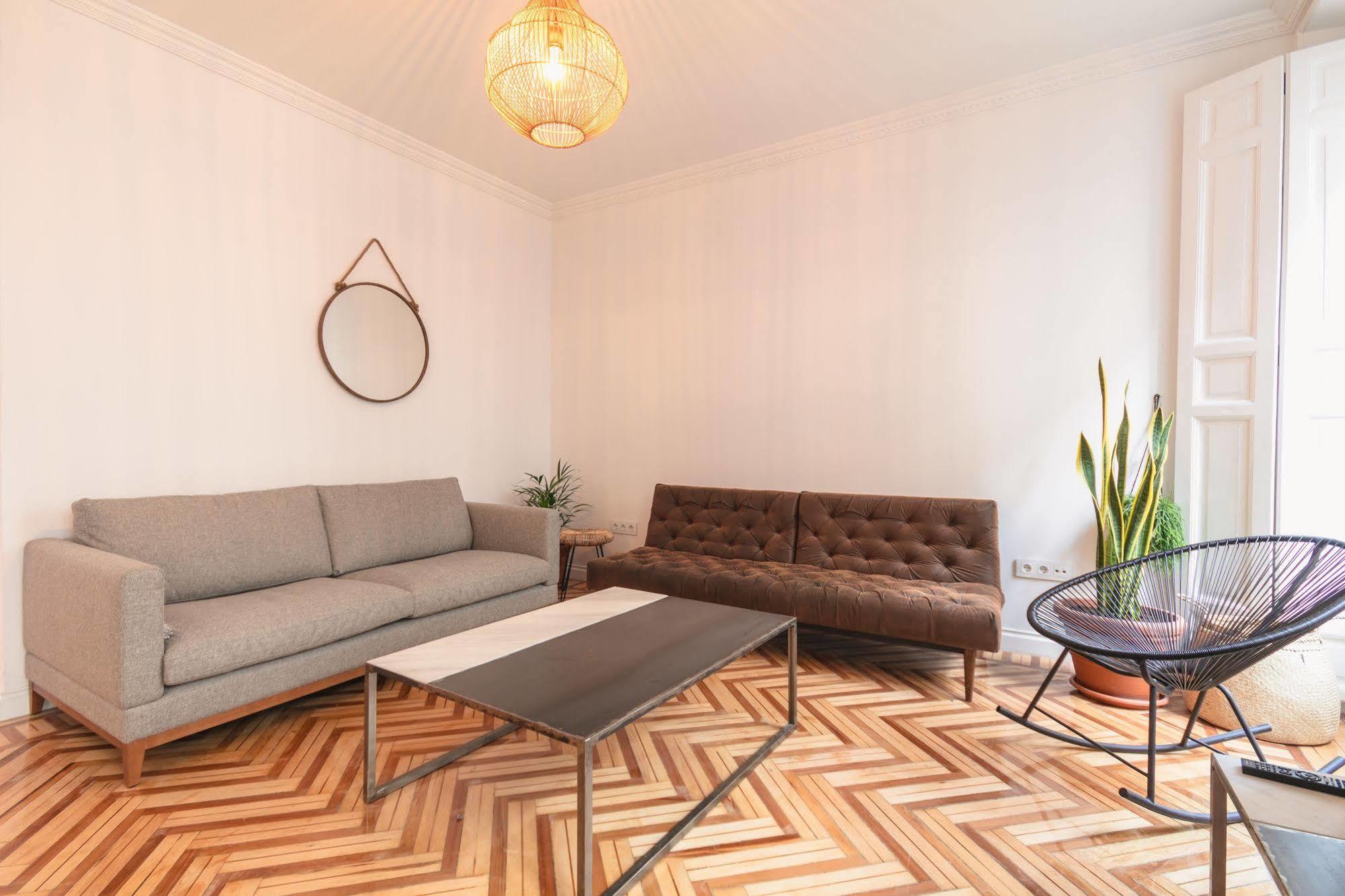 Fuencarral Apartment Madrid Exterior photo