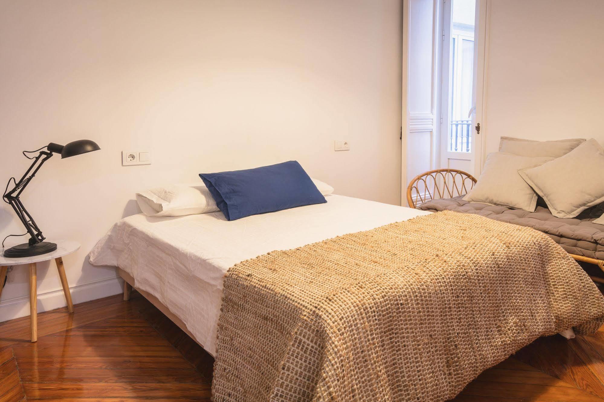 Fuencarral Apartment Madrid Exterior photo